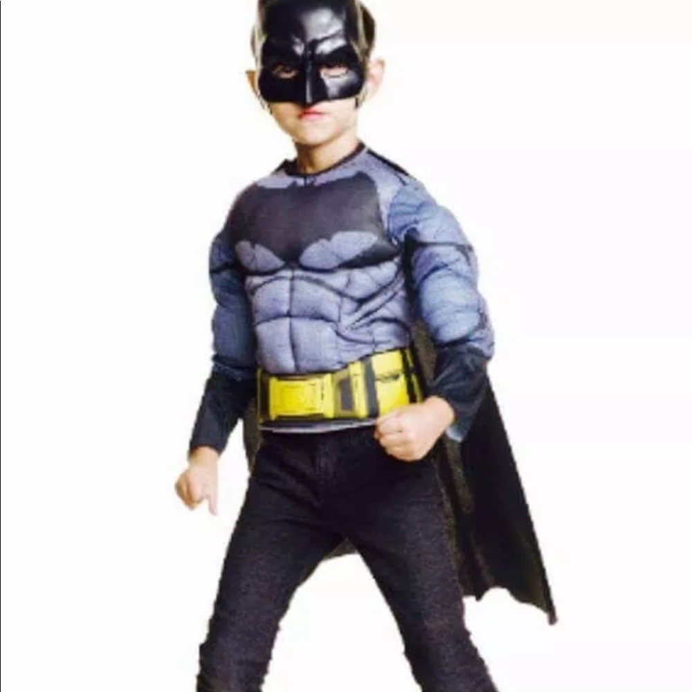Batman Costume Muscle Chest Shirt &Mask 4-6